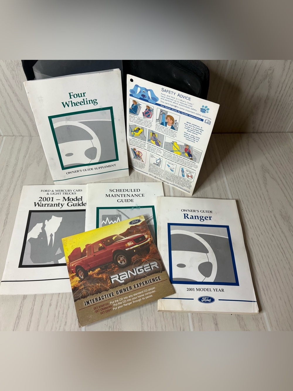2001 Ford Ranger Owner Manual With Glovebox folder with Zipper Rare